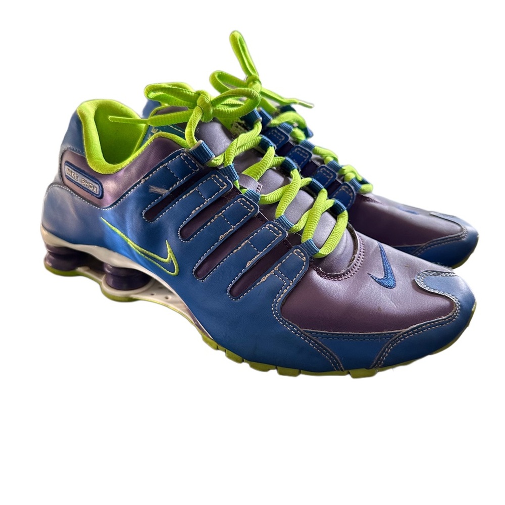 NikeID Women’s Custom Nike Shox Size 7